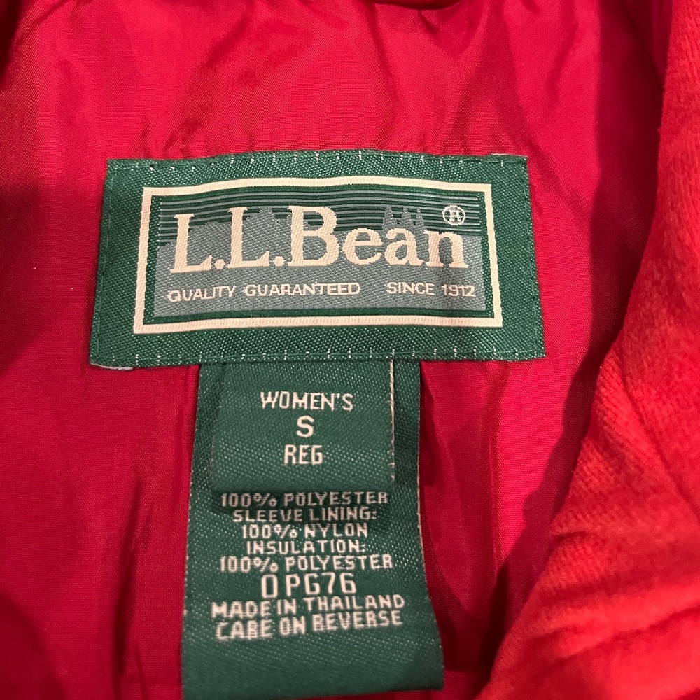 LL Bean red quilted Thinsulate jacket - Picture 5 of 7